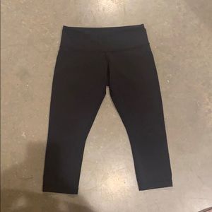 Lululemon Black Cropped Leggings